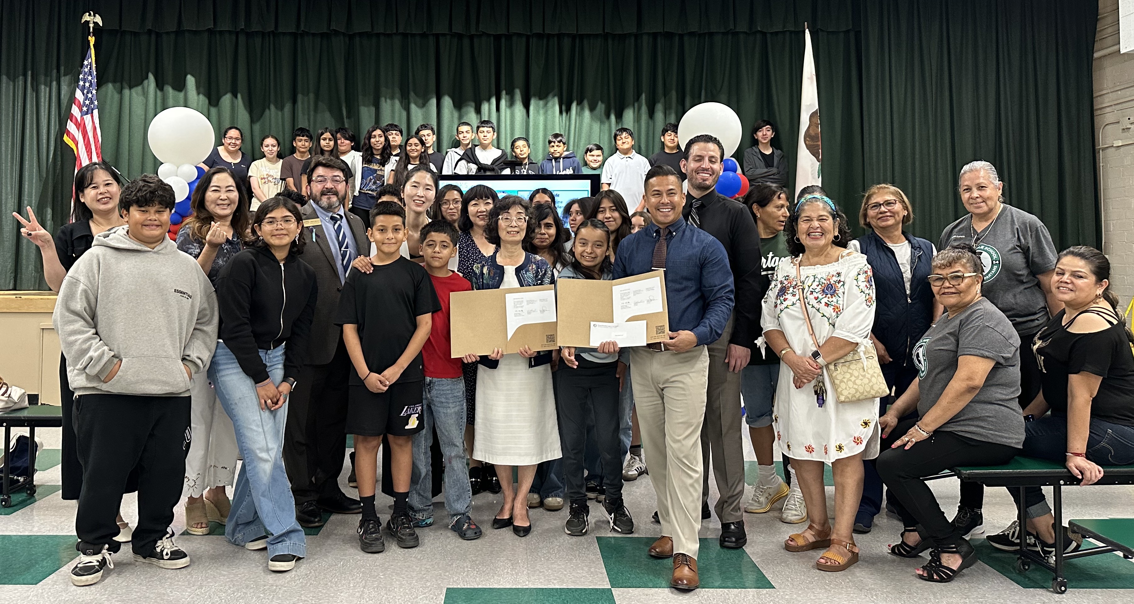 Sparks Middle School Opens Korean Language Class